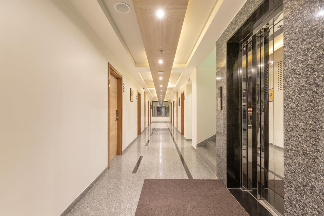 Hotel Silvera Grand อาเมดาบัด ภายนอก รูปภาพ